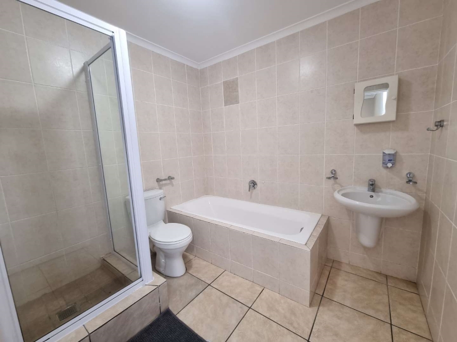 To Let 3 Bedroom Property for Rent in Big Bay Western Cape